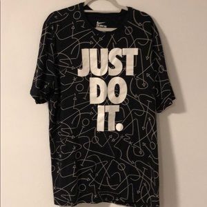 Men’s Nike Tee